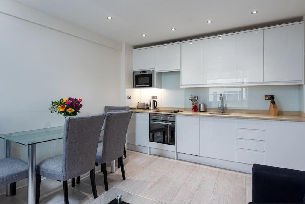 Chic Apartment - Fabulous Central Location In Zone 1 London Kültér fotó